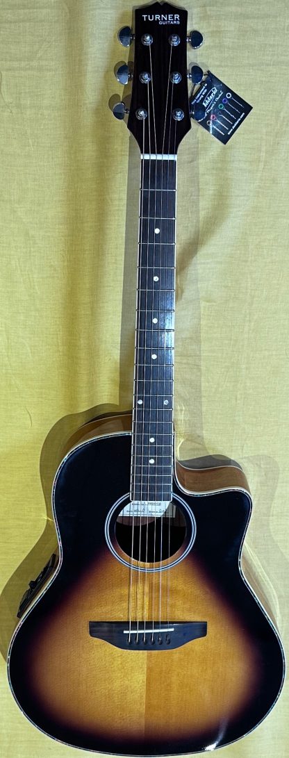 Turner RB 20 round back electro-acoustic. - Image 3