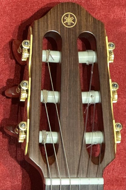 Yamaha SLG-100N nylon string Silent Guitar - Image 5