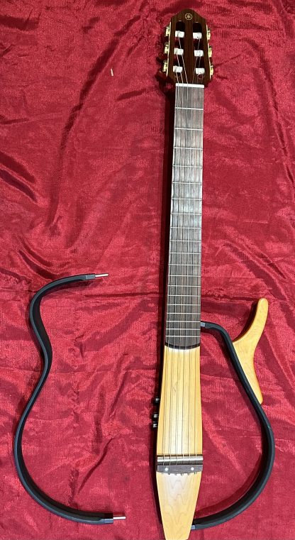 Yamaha SLG-100N nylon string Silent Guitar - Image 9