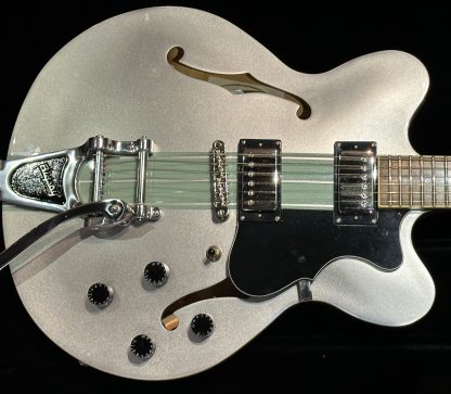 Hofner Verythin Standard-CT semi-hollow body electric guitar - Image 2