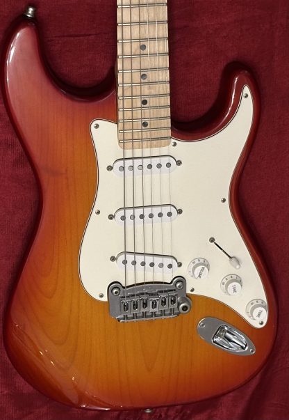2004, G&L Legacy electric guitar - Image 3