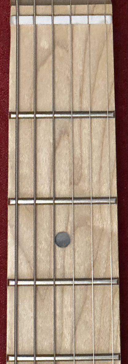 2004, G&L Legacy electric guitar - Image 4