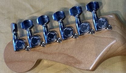 1987, Fender Contemporary Stratocaster electric guitar, made in Japan - Image 6