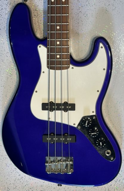 Fenders Jazz bass body