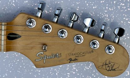 1990 Squier by Fender Hank Marvin Signature Stratocaster electric guita - Image 4
