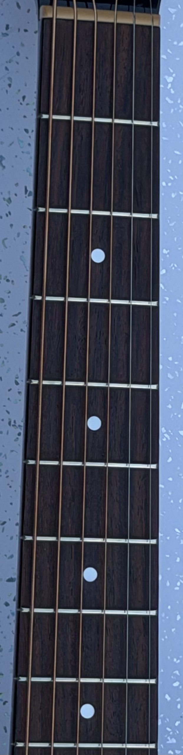 2021 Art & Lutherie Roadhouse Q-Discrete parlour size electro-acoustic guitar - Image 4