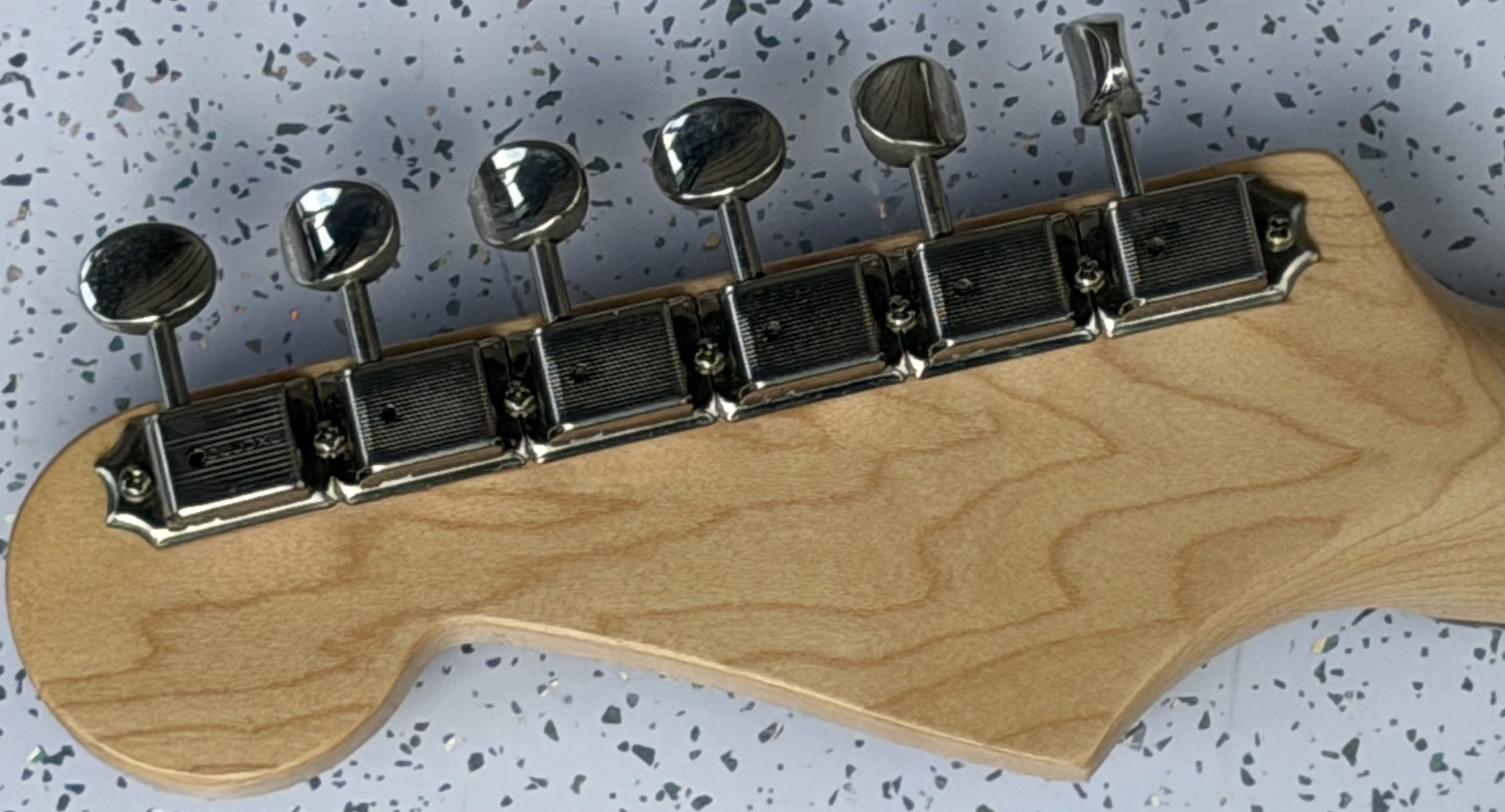 2015 Fender Aerodyne Stratocaster HSS Medium Scale electric guitar, made in Japan - Image 6