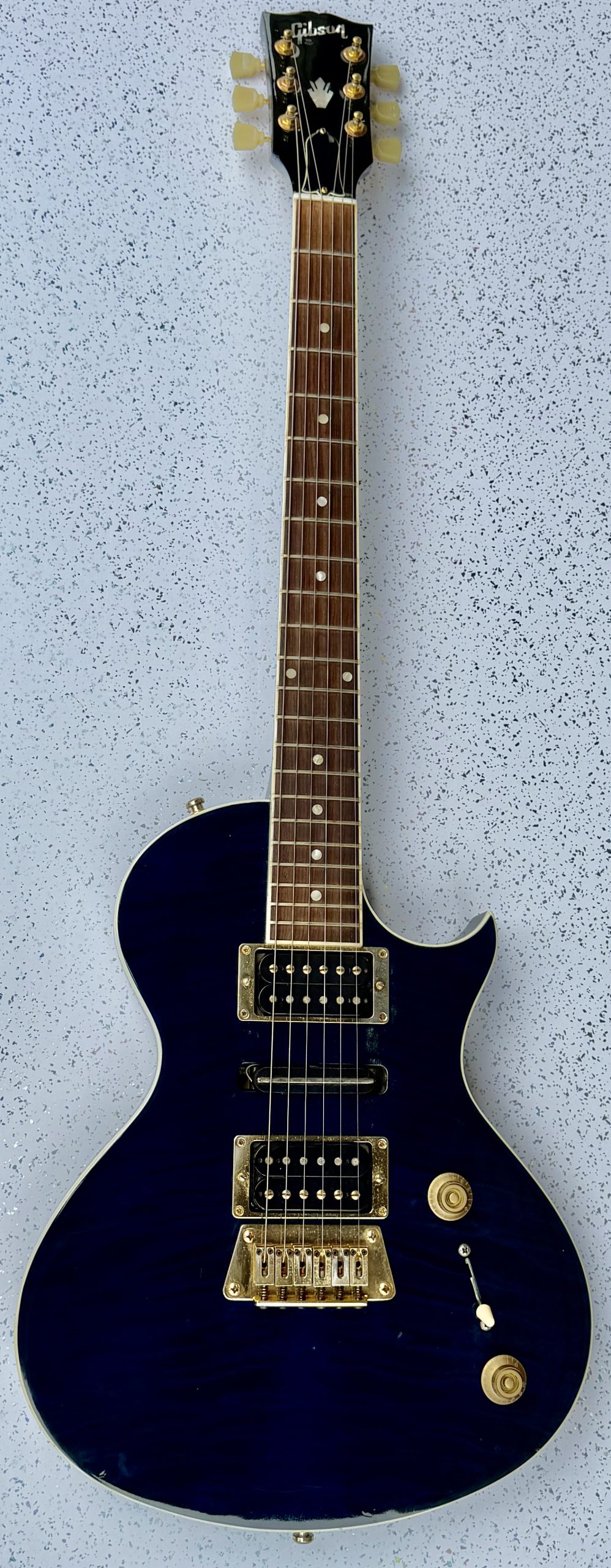 2011 Gibson Nighthawk electric guitar - Image 2