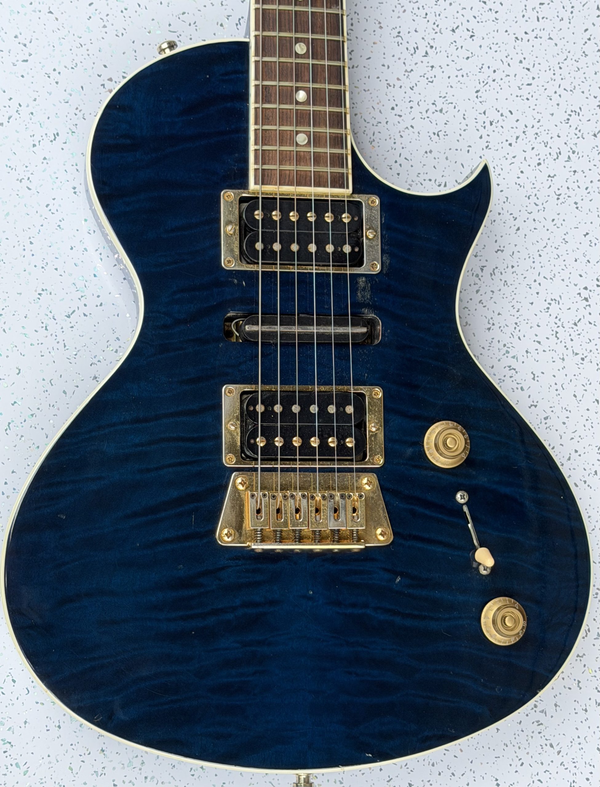 Gibson Nighthawk body