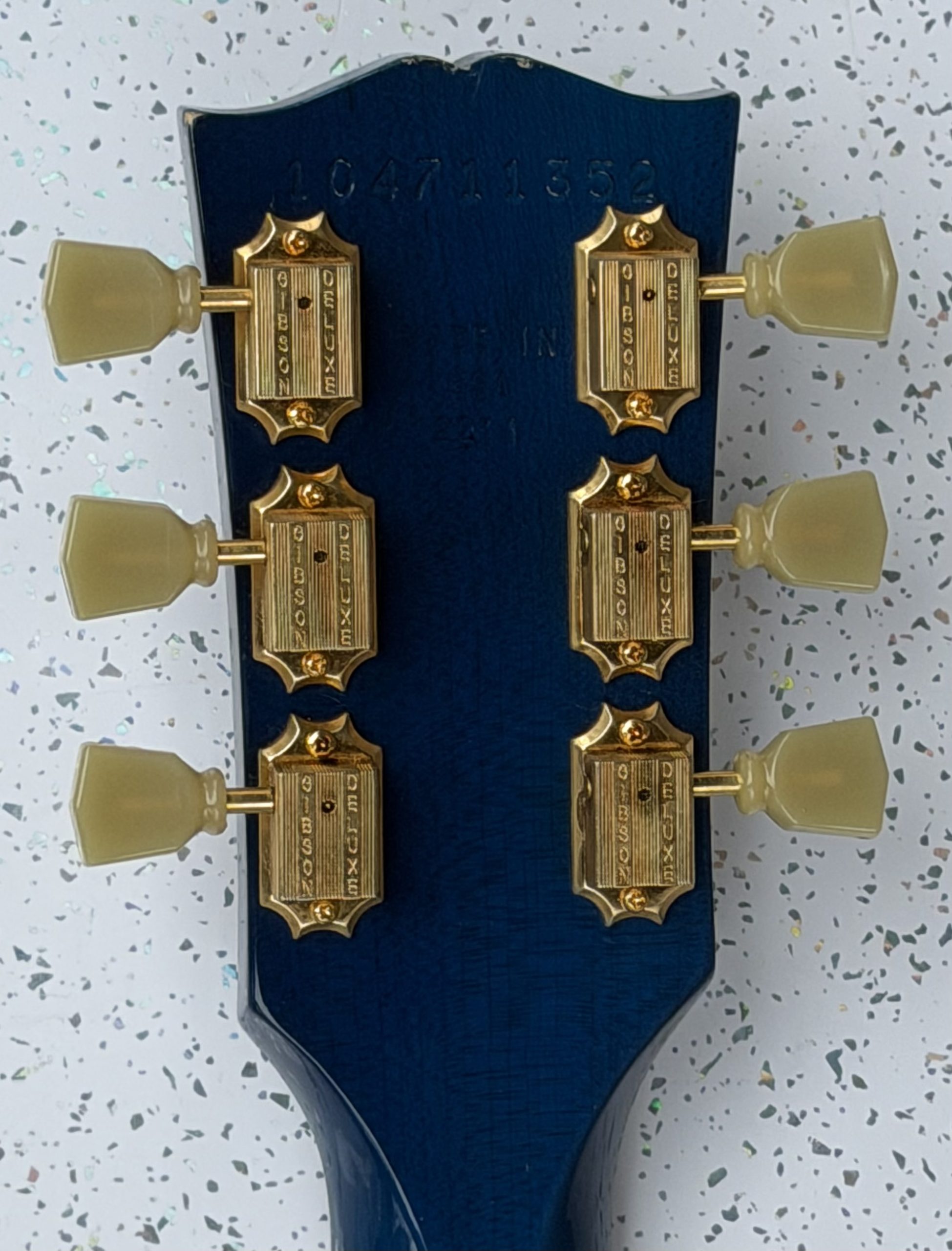 2011 Gibson Nighthawk electric guitar - Image 6