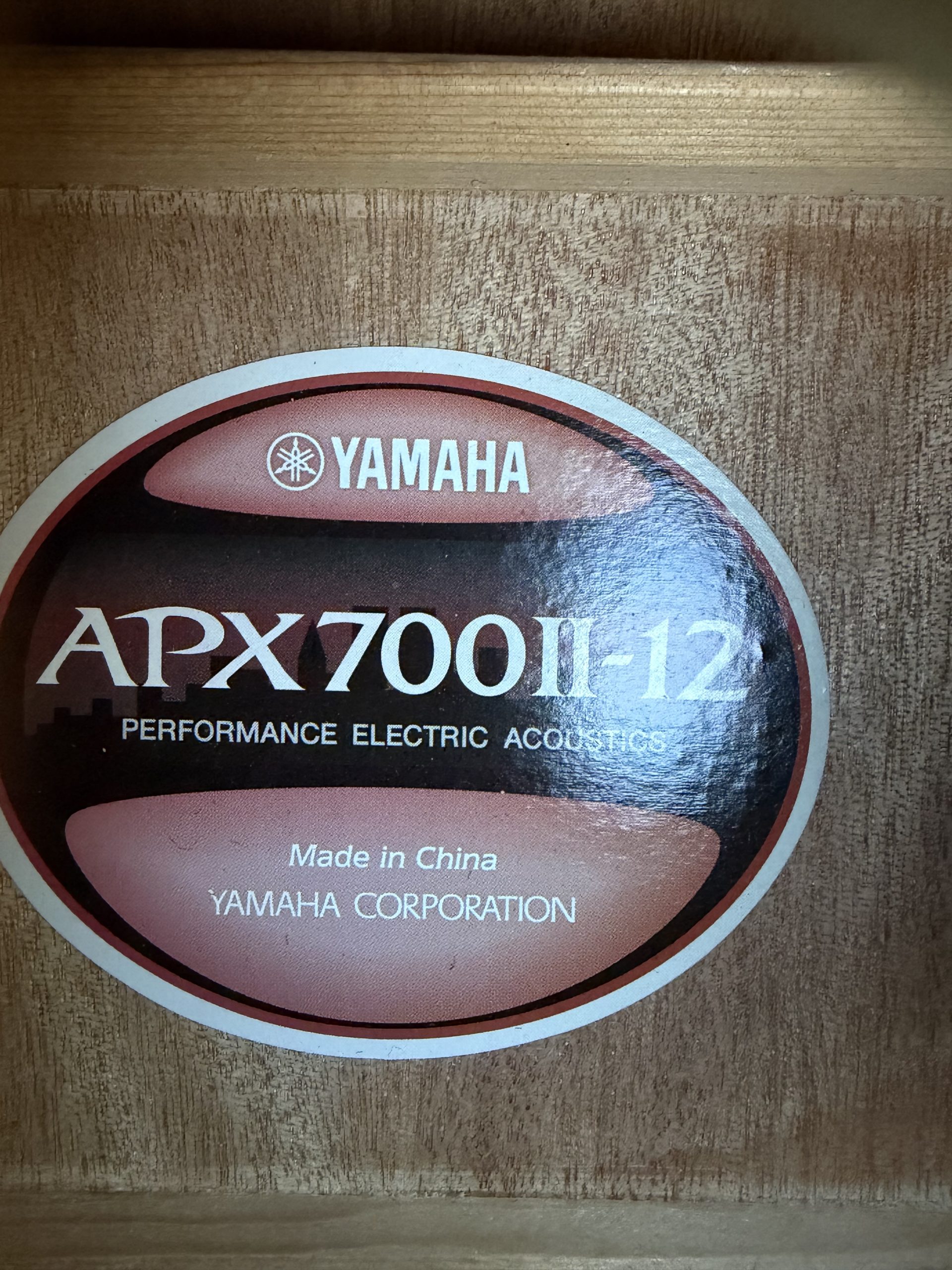 2020 Yamaha APX700II-12 twelve string electro-acoustic guitar - Image 4