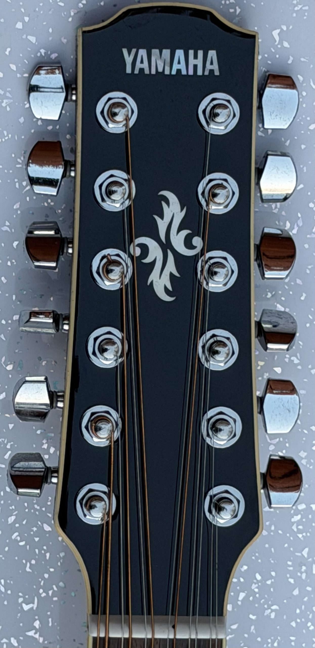 2020 Yamaha APX700II-12 twelve string electro-acoustic guitar - Image 6