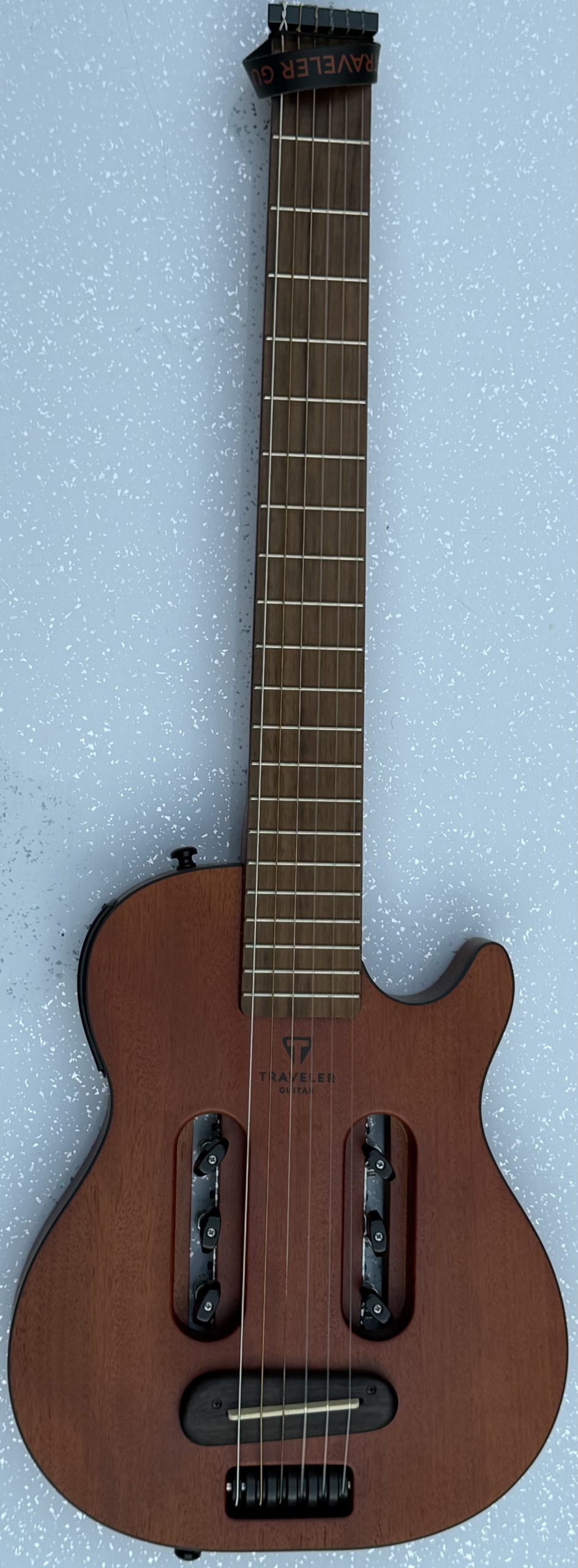 Traveler Guitar Escape Mark III electric travel guitar - Image 2