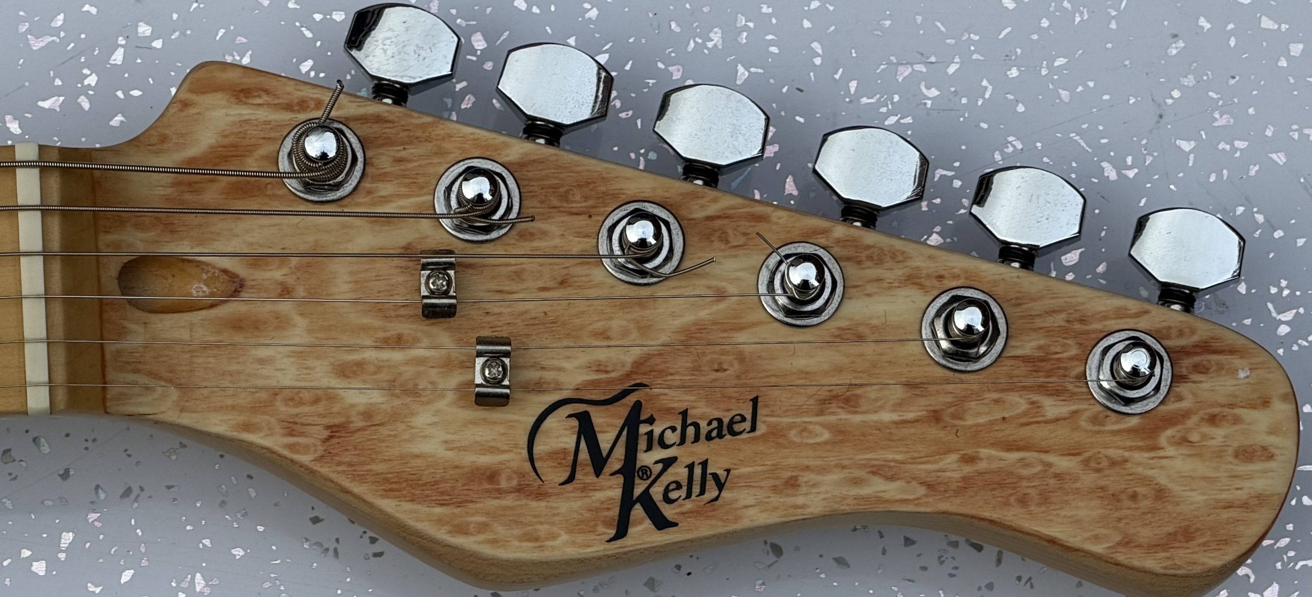 Michael Kelly 1955 Natural Figured Top solid-body electric guitar - Image 5