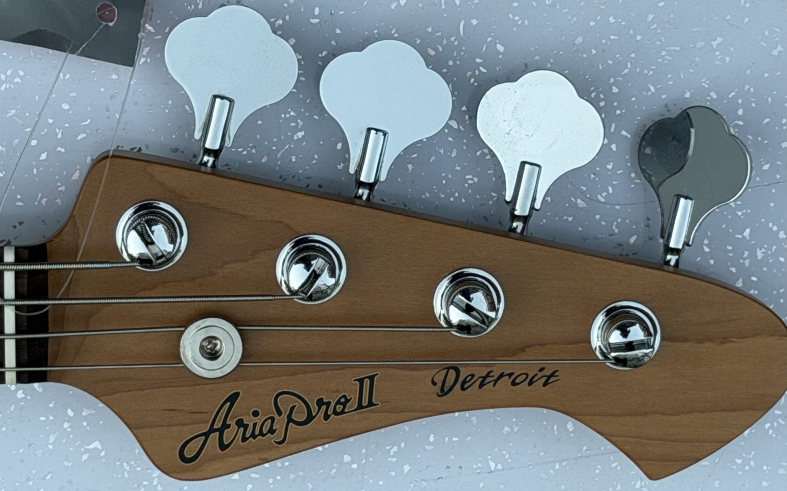 Aria Pro II Detroit Bass Guitar - Image 5