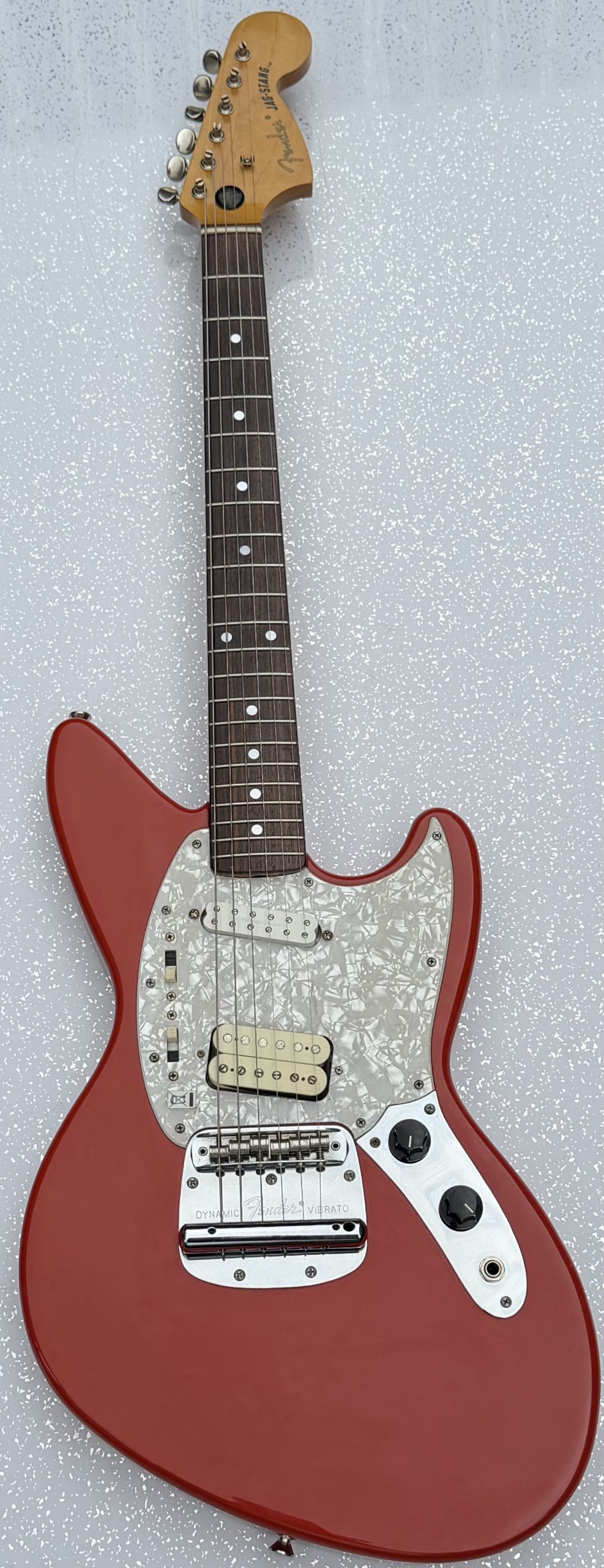 Fender Kurt Cobain Jagstang electric guitar, made in Japan - Image 2