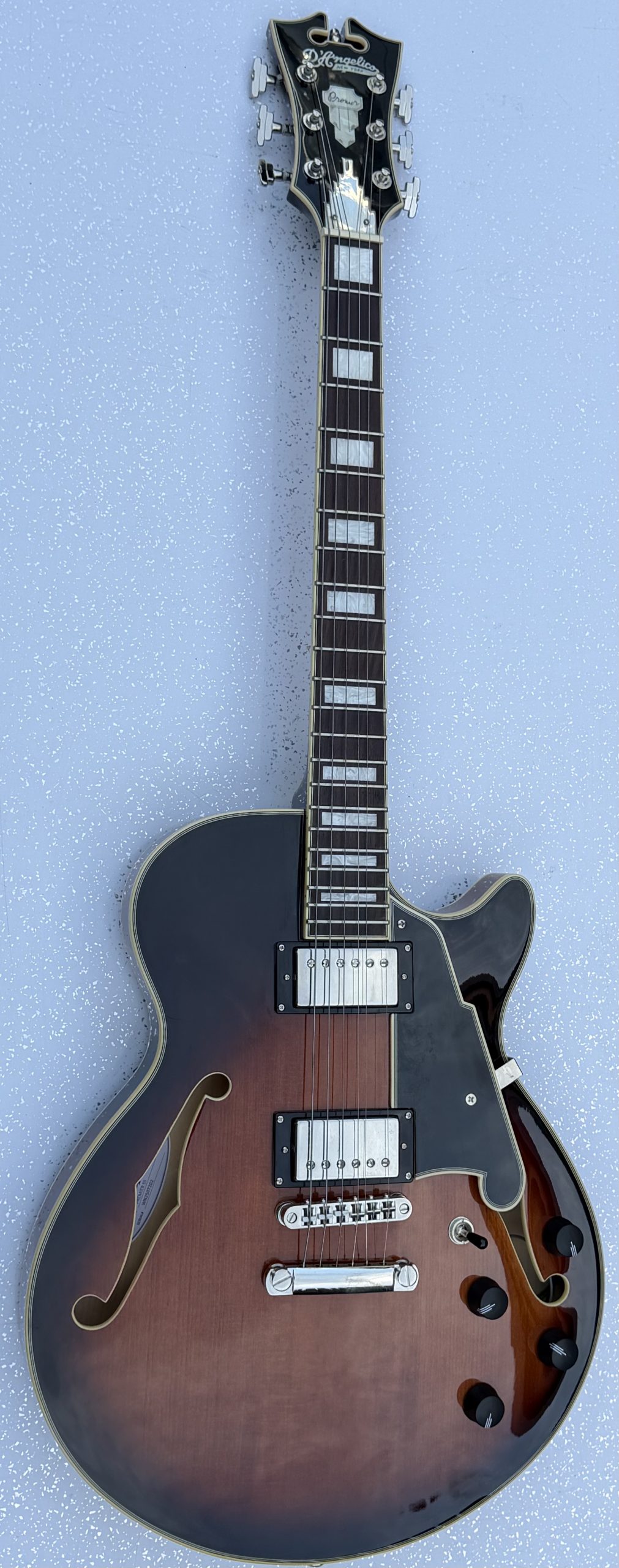 2025 D'Angelico Premier SS semi-hollow body electric guitar - Image 2