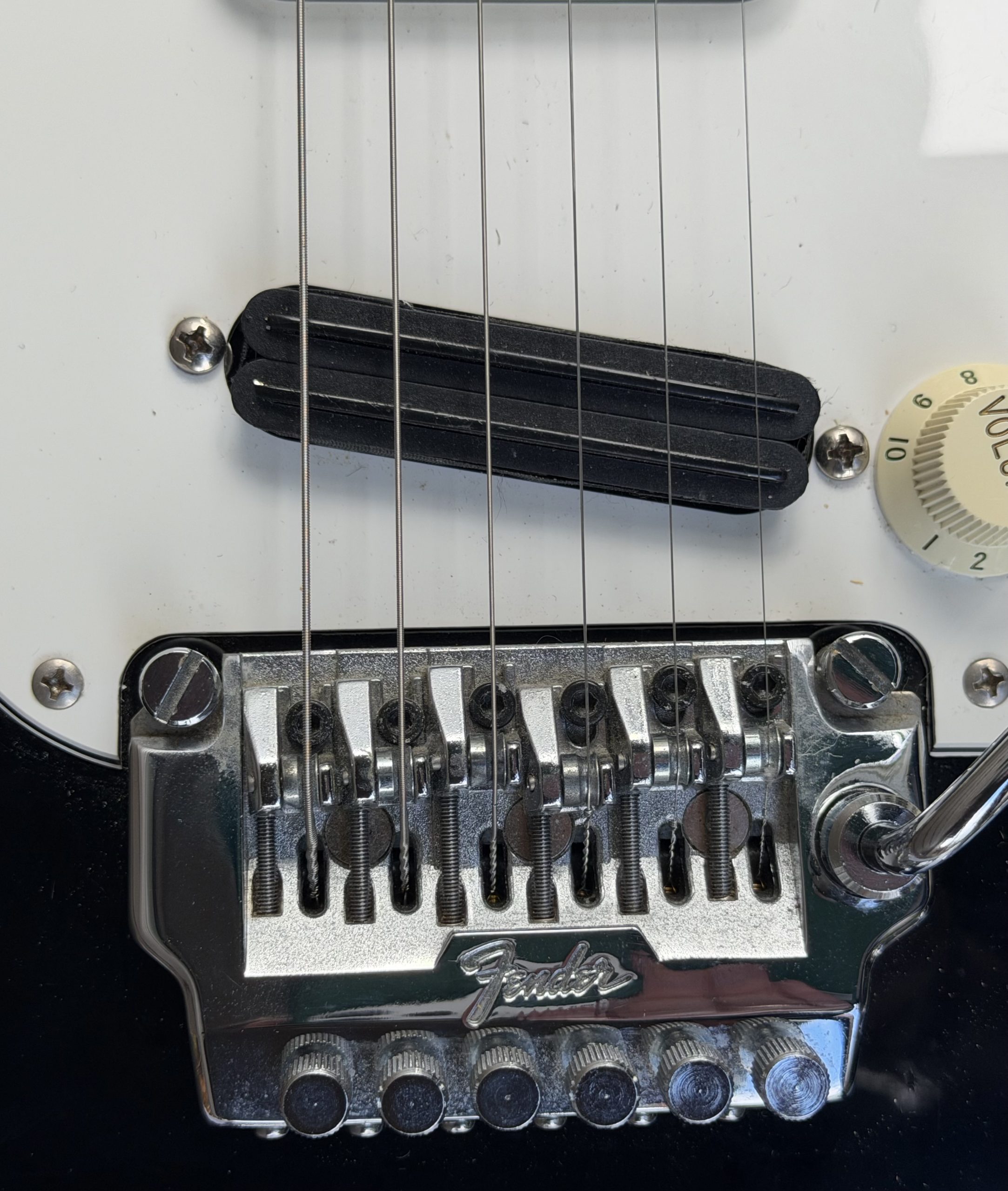 Fender Contemporary Stratocaster electric guitar, made in Japan - Image 5